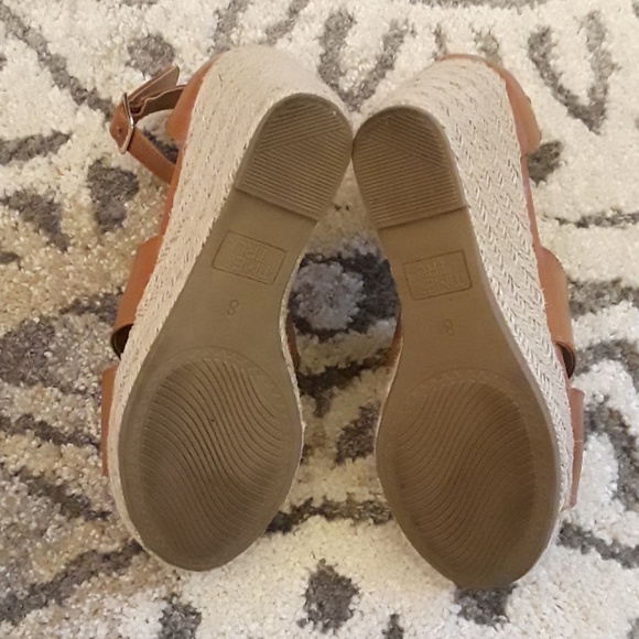 Time &True Brown Ankle Strap Wedge Espadrilles - Picture 4 of 5